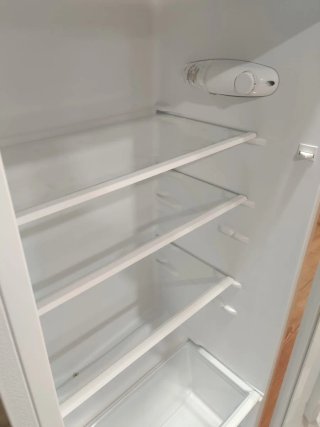 Frigorífico Nevir 294L (1 año de uso) – ¡Impecable