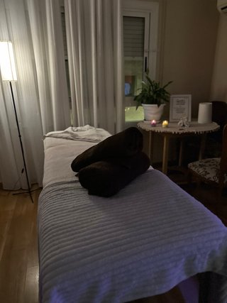 Masaje relajante + Extensiones de pestañas | Elda