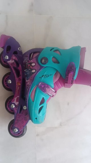 Patines en línea ajustables T. 34-37