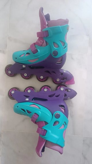 Patines en línea ajustables T. 34-37