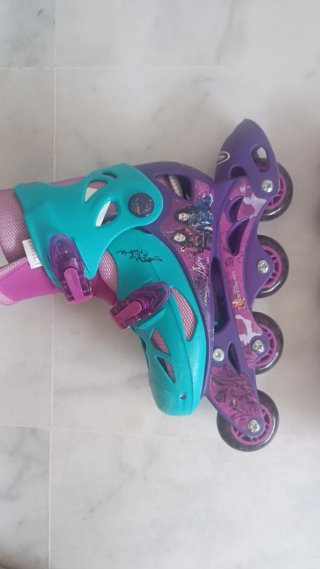 Patines en línea ajustables T. 34-37
