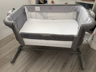 Cuna colecho Chicco Next2Me Magic EVO Gris