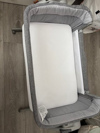 Cuna colecho Chicco Next2Me Magic EVO Gris