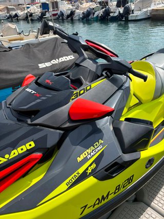 Moto de agua Sea-Doo RXT-X 300 (300 CV)