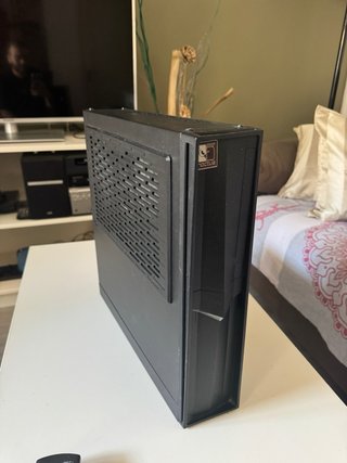 Caja Silverstone Micro ATX Negra