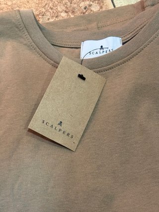 Camiseta Scalpers Marrón Talla L