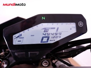 YAMAHA MT 09