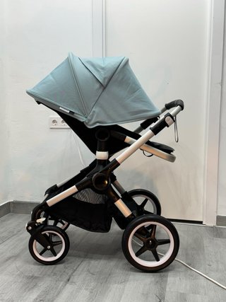 Carro Bugaboo con capazo
