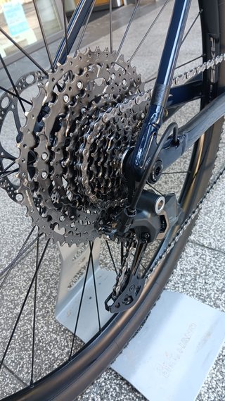 SPECIALIZED DIVERGE E5 GRAVEL