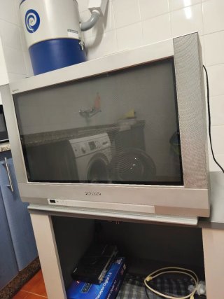 TV Panasonic TX-28PK3F 28 pulgadas. No hago envíos