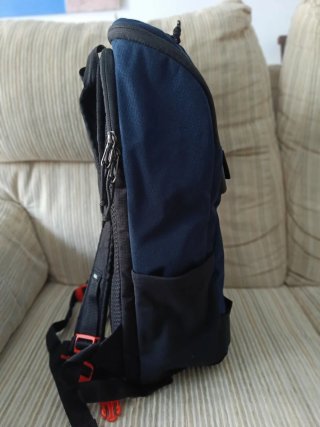 Mochila Vans Azul y Negra
