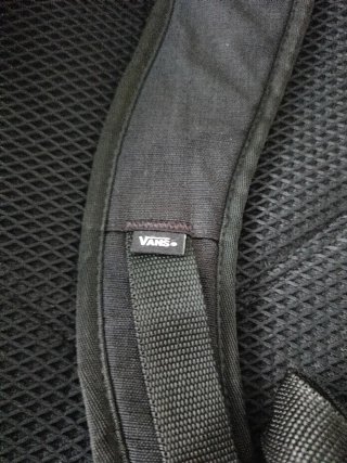Mochila Vans Azul y Negra