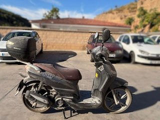 107791 llanta peugeot tweet 125
