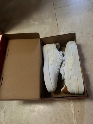 Puma Jola 38 sin estrenar con caja