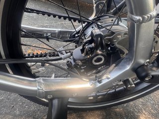 Bici Eléctrica Tern HSD S+ Plata