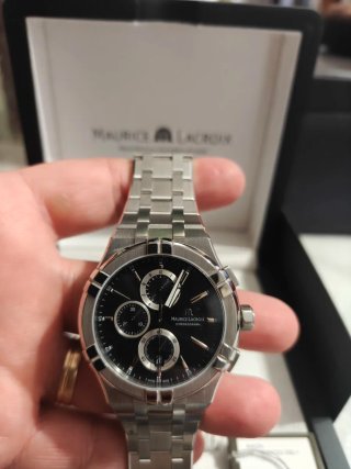 Maurice Lacroix Aikon Cronógrafo Fase Luna