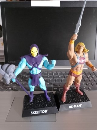 Figuras Masters del Universo He-Man y Skeletor