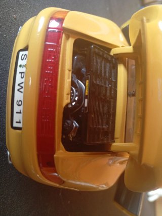 Porsche 911 Turbo GT2 Anson 1/18