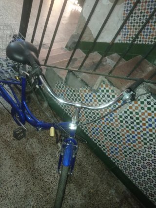 Bicicleta azul de tres ruedas Rueda 24-2.125