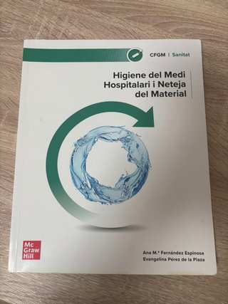 Libros Ciclo Auxiliar de Enfermería CFGM