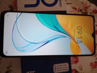 ZTE Blade 50 128GB Blu