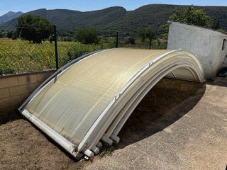 Cubierta telescópica para piscina