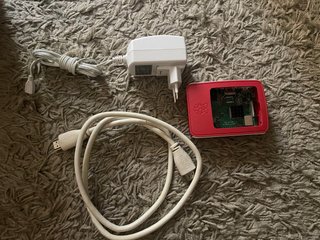 Raspberry Pi 3B+ con accesorios