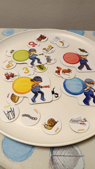 Juego de rimas Orchard Toys en inglés