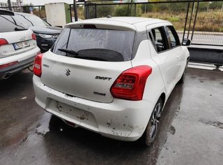 Bandeja tras suzuki 229545 8891052r01r3f swift 1.2