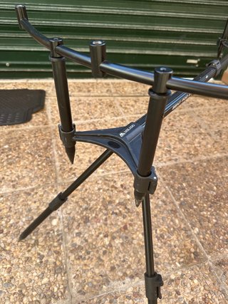 Tripode Mikado 3 Cañas Rod Pod Bent