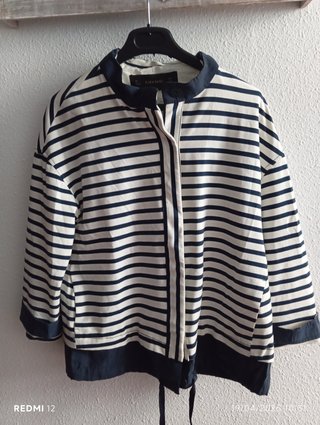 Chaqueta Zara Rayas Azul y Blanco