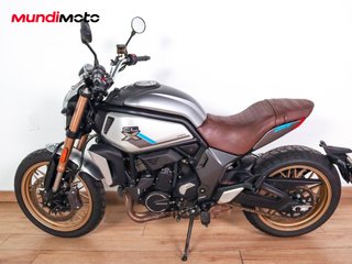CFMOTO CF 700 CL X