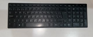 Combo Teclado y Ratón Inalámbrico Dell KM555