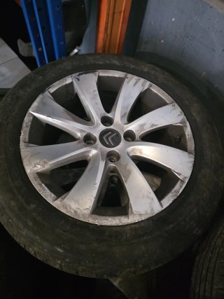 Llantas Peugeot 4x108