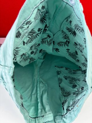 Pantalón Corto Bermuda Verde Agua T. 40 (EUR)