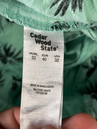 Pantalón Corto Bermuda Verde Agua T. 40 (EUR)