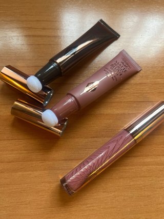 Charlotte Tilbury Maquillaje