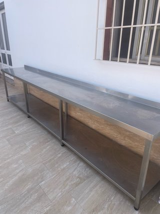 2 Mesas de trabajo acero inoxidable 4m