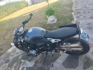 BMW R Nine T Scrambler Negra/Plata