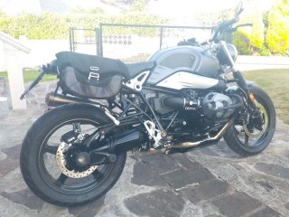 BMW R Nine T Scrambler Negra/Plata
