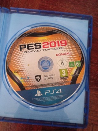 PES 2019 PS4 Pro Evolution Soccer