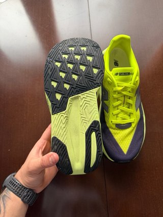 New Balance Rebel V5