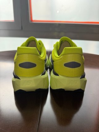 New Balance Rebel V5