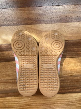 Zapatillas Adidas Blancas y Rosas