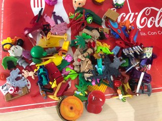 Lote de figuras Kinder