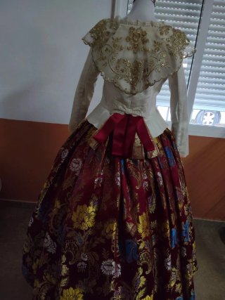3 Trajes de Fallera