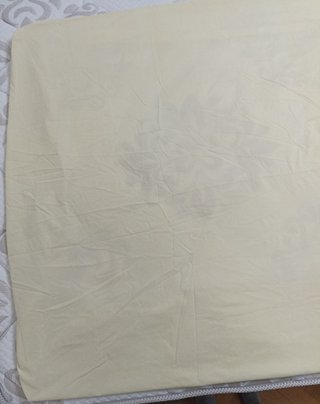 Bajera amarilla cama individual 50% de algodón