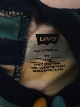 Pelele a rayas Levi's bebé