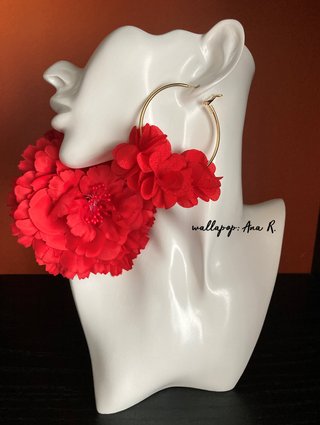 Conjunto flamenca pendientes de aro y flor roja