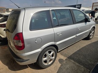 Opel Zafira 2005